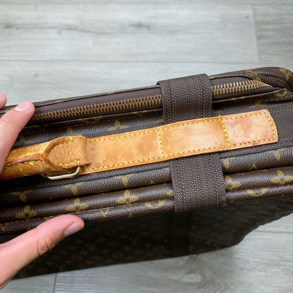 Louis Vuitton Satellite 65 Monogram Suitcase - Picture 10 of 13